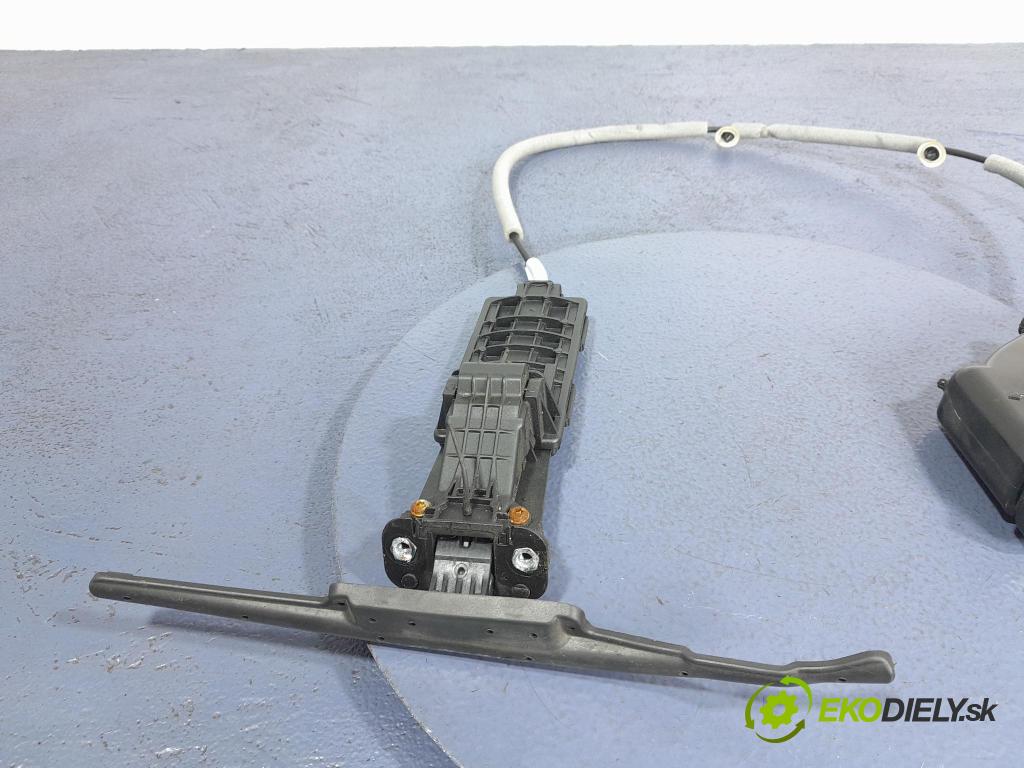 Skoda Kodiaq 2018 Stop dveře 565831249E