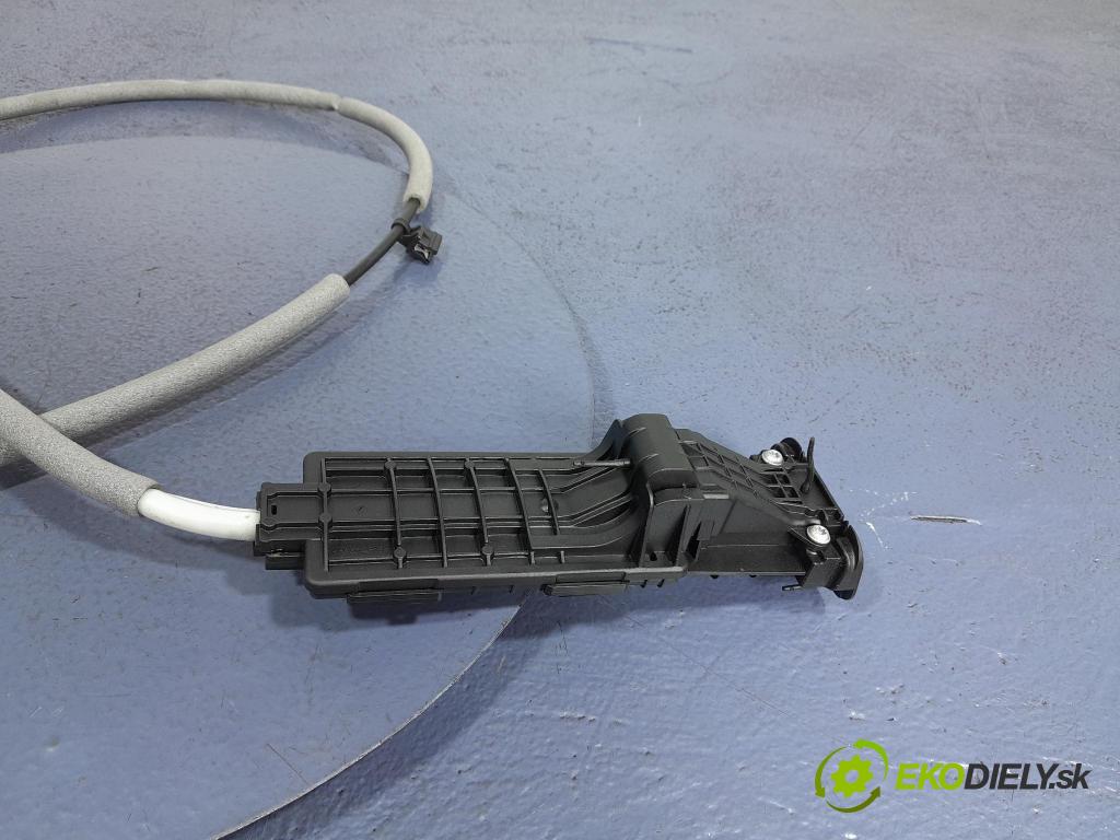 Skoda Kodiaq 2018 Stop dveře 565833719E