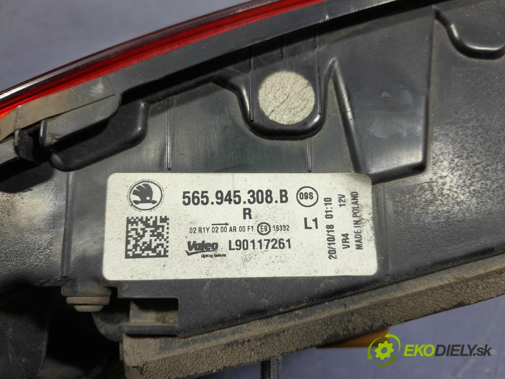 Skoda Kodiaq 2018 světlo Zad: Práva: Uvnitř 565945308B
