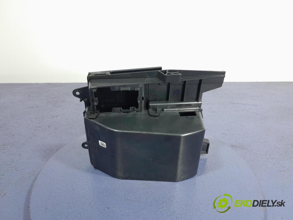 Skoda Kodiaq 2018 Popielniczka 566863077