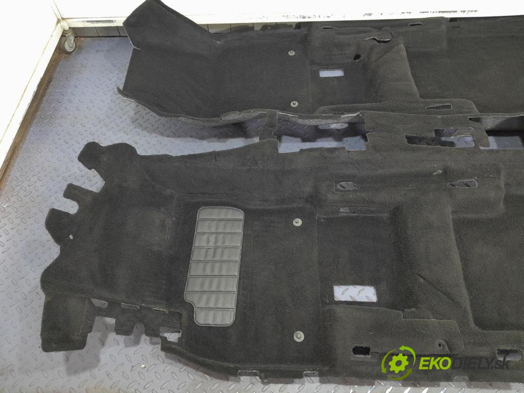 Skoda Kodiaq 2018 koberec do auta 566863367A