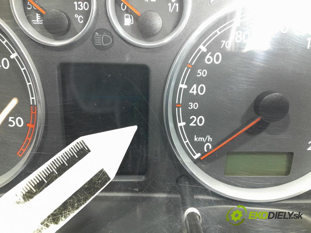 Vw Passat 2003 Přístrojová deska 3B0920847E