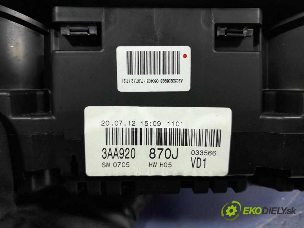 Vw Passat 2012 Přístrojová deska 3AA920870J