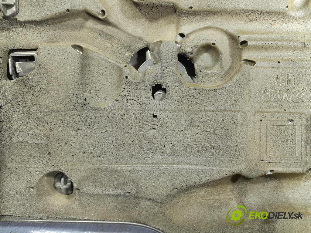 Vw Passat 2012 kryt Motor: 03L103925T