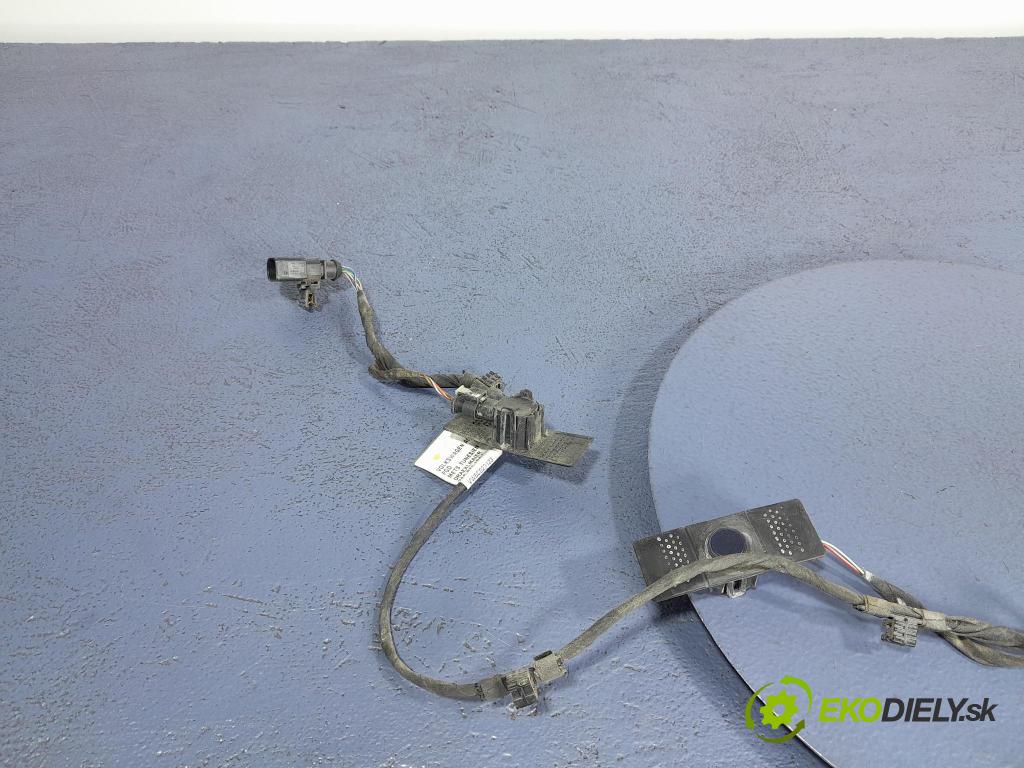 Vw Passat 2012 instalace Elektrický: 3AF971104L