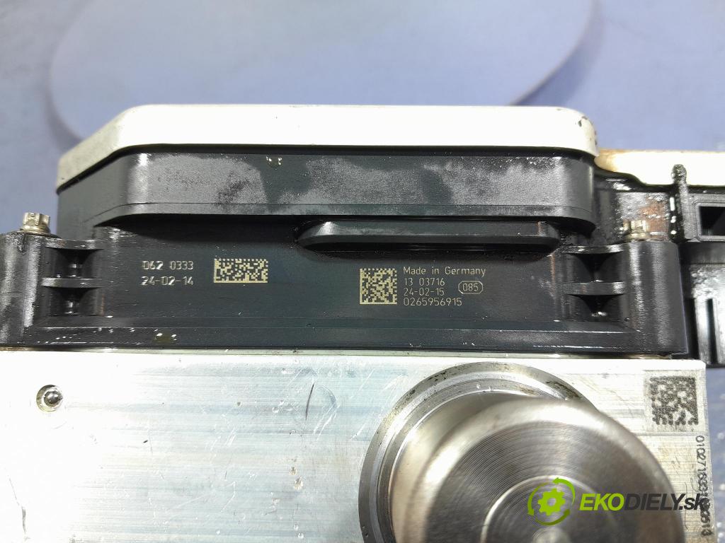 Land rover Range rover 2024 čerpadlo ABS x R8D2-2D522-AE