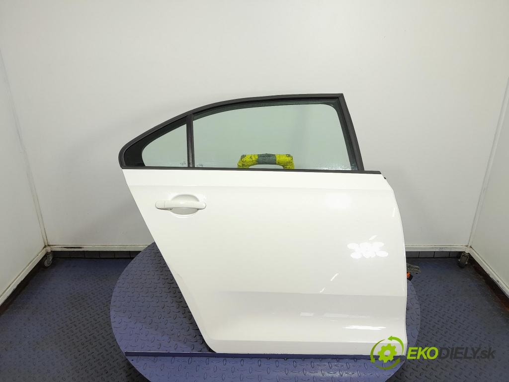 Seat Toledo 2017 dveře Zad: prave