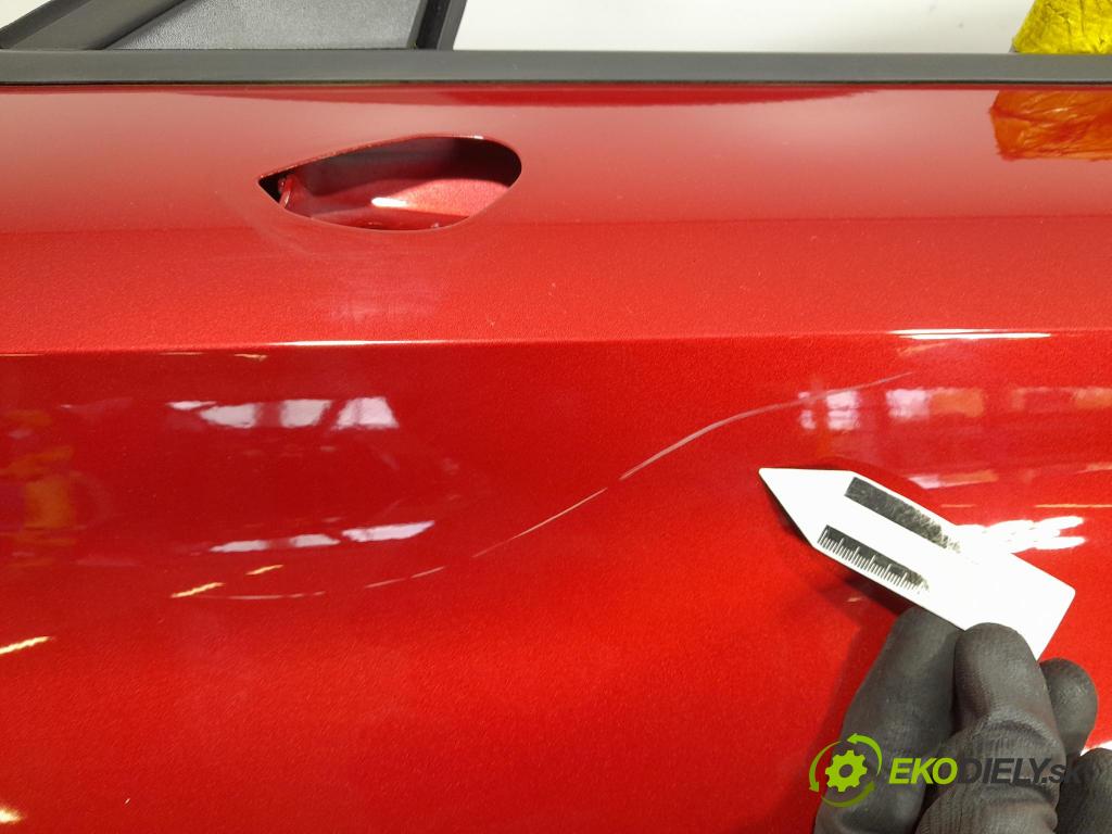 Seat Leon 2021 dveře před Vlevo, odjet: