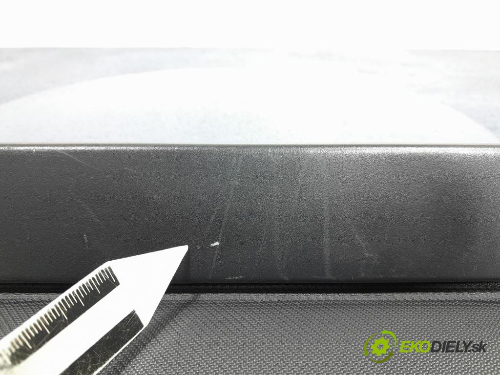 Kia Ceed 2010 roleta