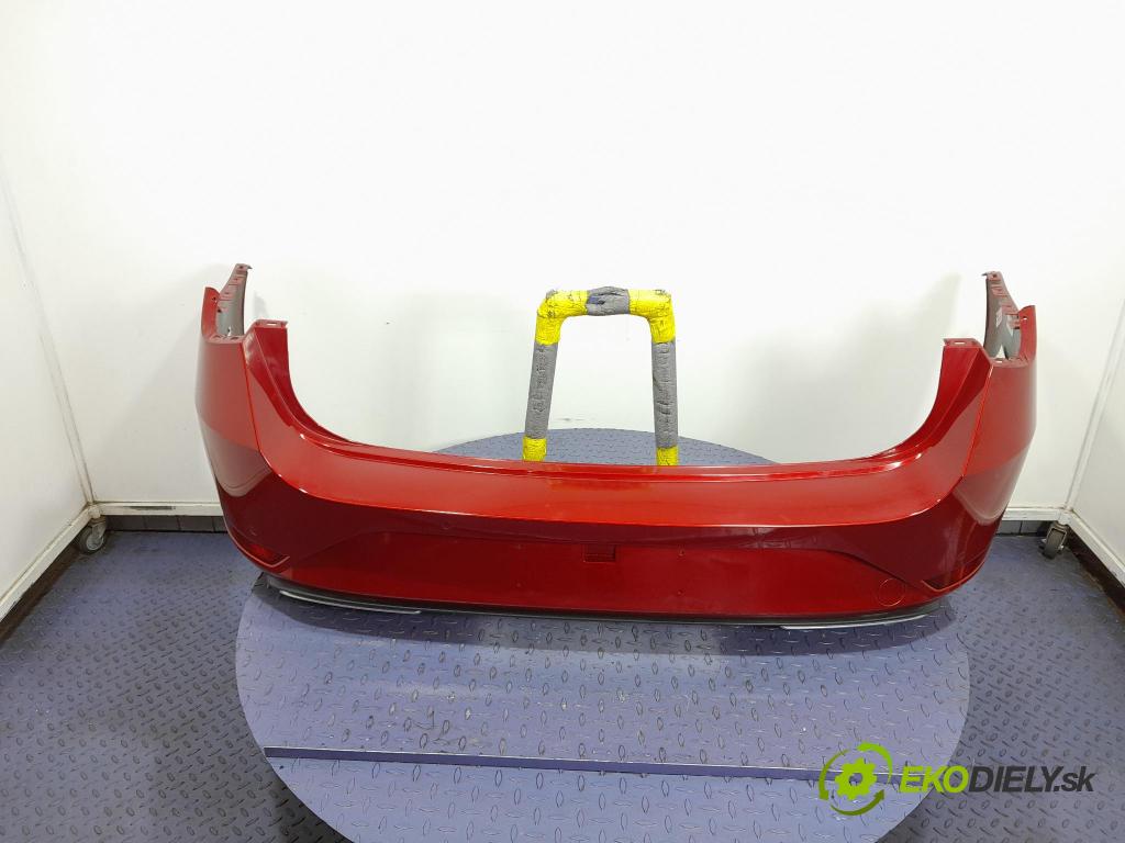 Seat Leon 2021 nárazník Zad: