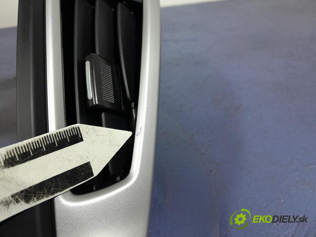 Kia Ceed 2010 Mřížky Proud vzduchu Vzduch: 84740-1H035