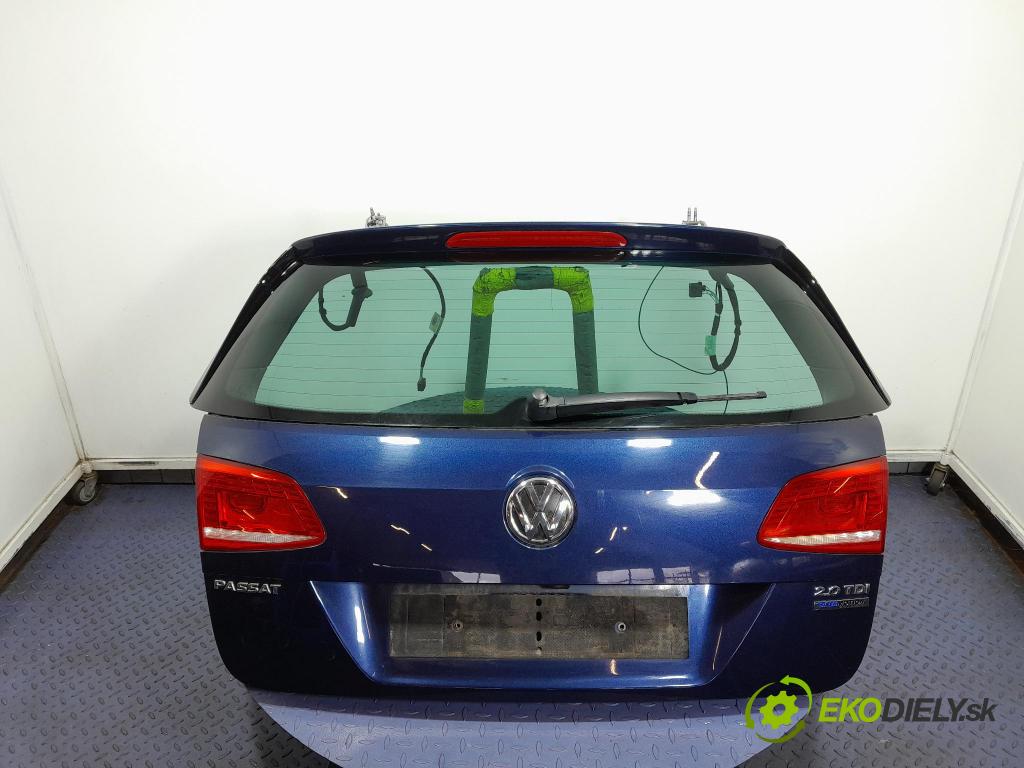 Vw Passat 2012 zadní dveře kufra: kufr