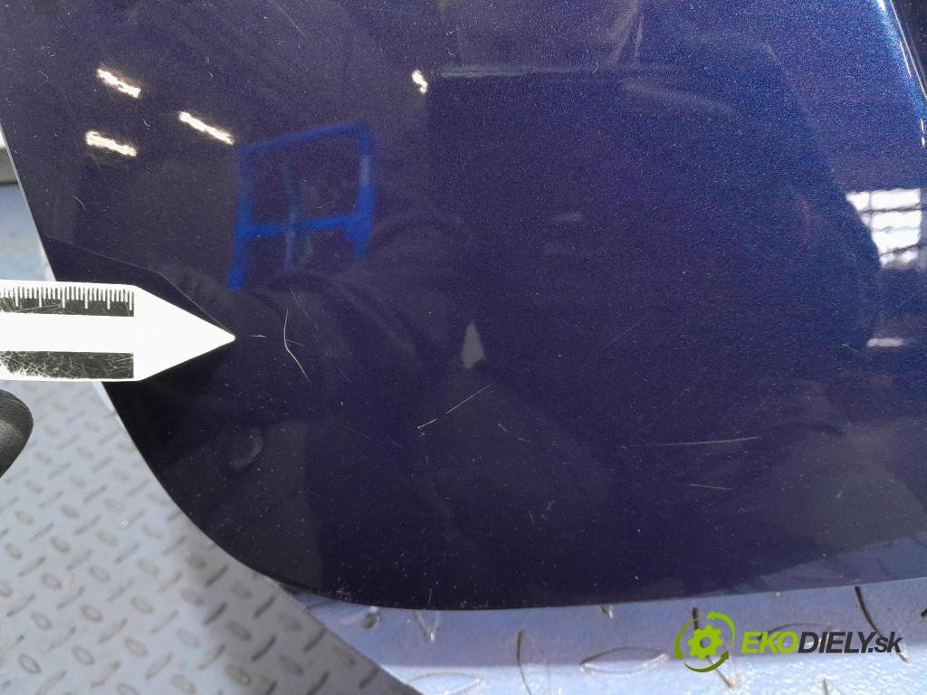 Vw Passat 2012 zadní dveře kufra: kufr