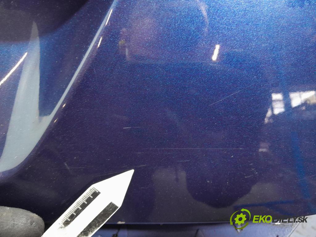 Vw Passat 2012 zadní dveře kufra: kufr