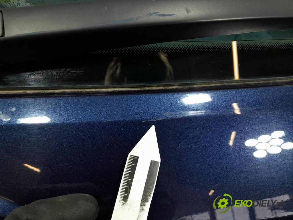 Vw Passat 2012 zadní dveře kufra: kufr