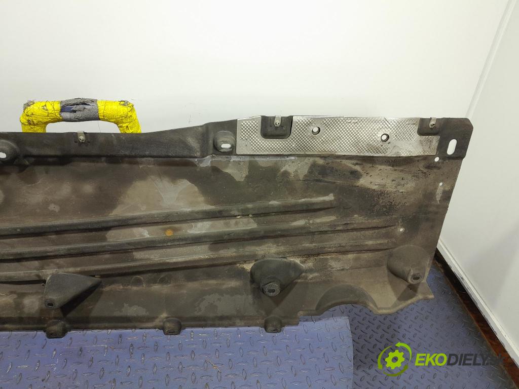 Land rover Range rover 2024 kryt Plast: podvozek: K8D2-104C21-AD