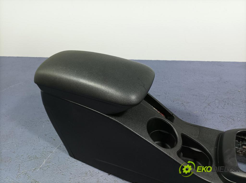 Kia Ceed 2010 loketní opěrka 1296687