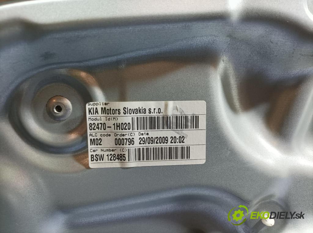 Kia Ceed 2010 mechanismus stahování Sklenka: před Levý: 82470-1H020