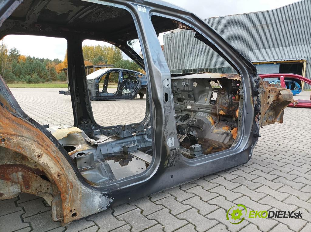 Land rover Range rover 2024 Práh: v pravo: