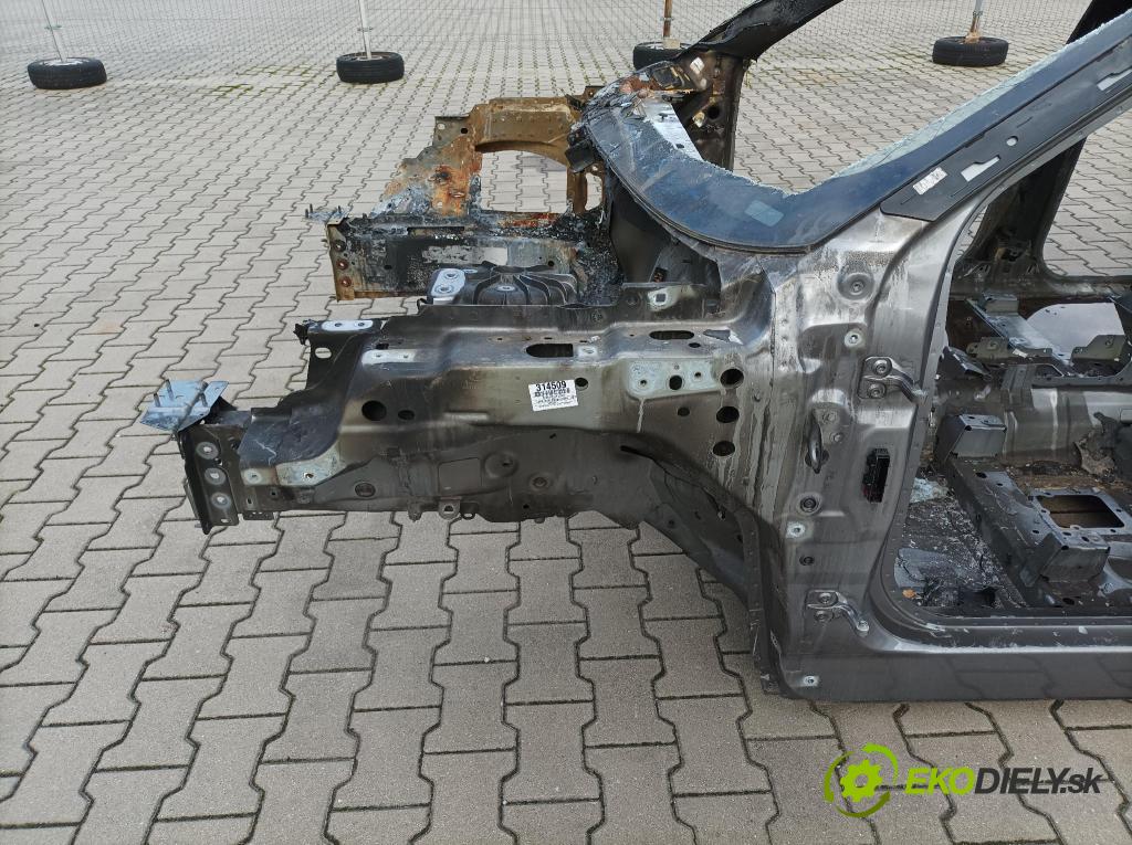 Land rover Range rover 2024 štvrťka ľavá