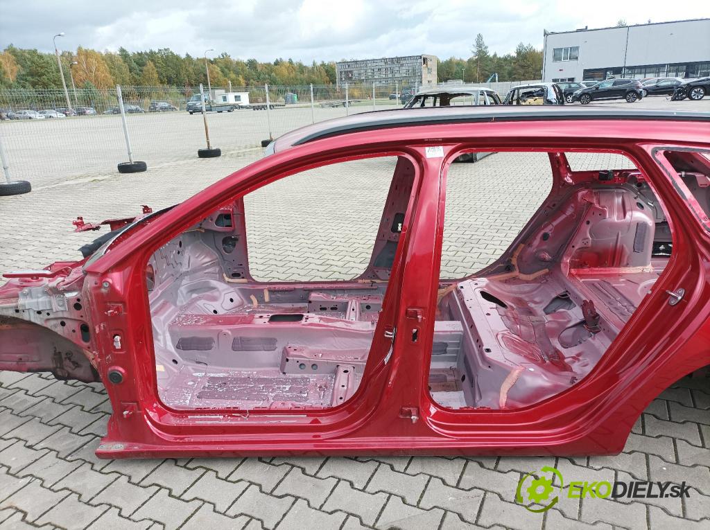 Seat Leon 2021 Práh: Vľavo: