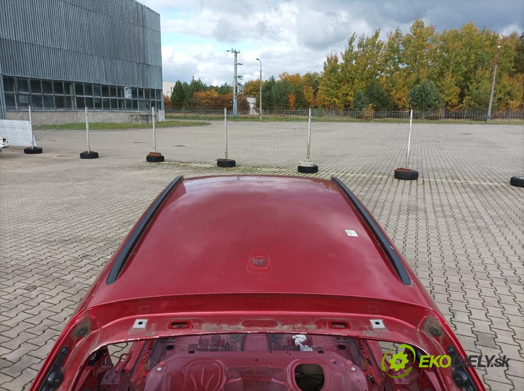 Seat Leon 2021 strecha