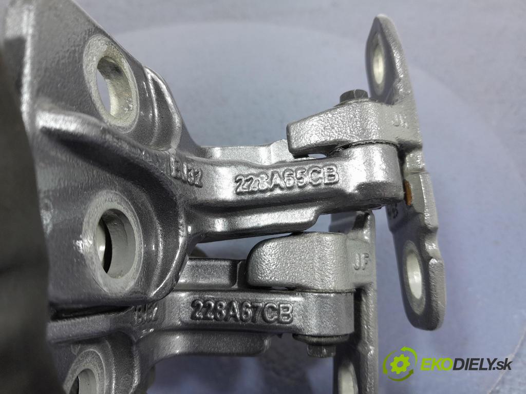 Land rover Range rover 2024 Závěs: dveře BJ32-228A67-CB