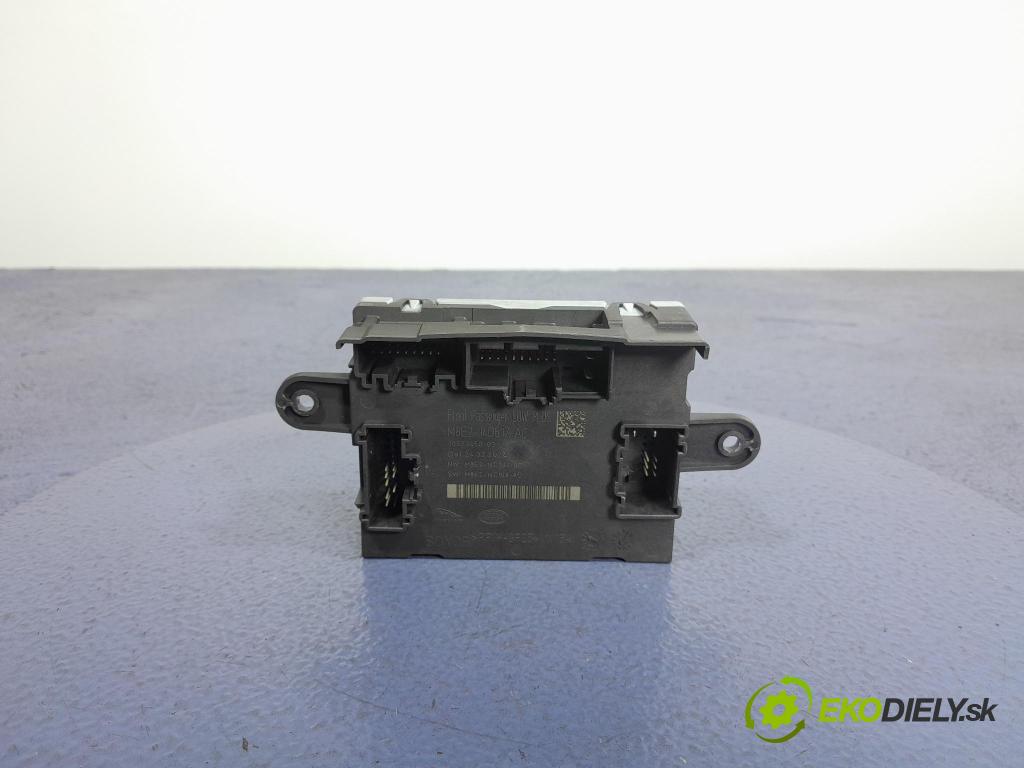 Land rover Range rover 2024 řídící jednotka M8E2-14D617-AC