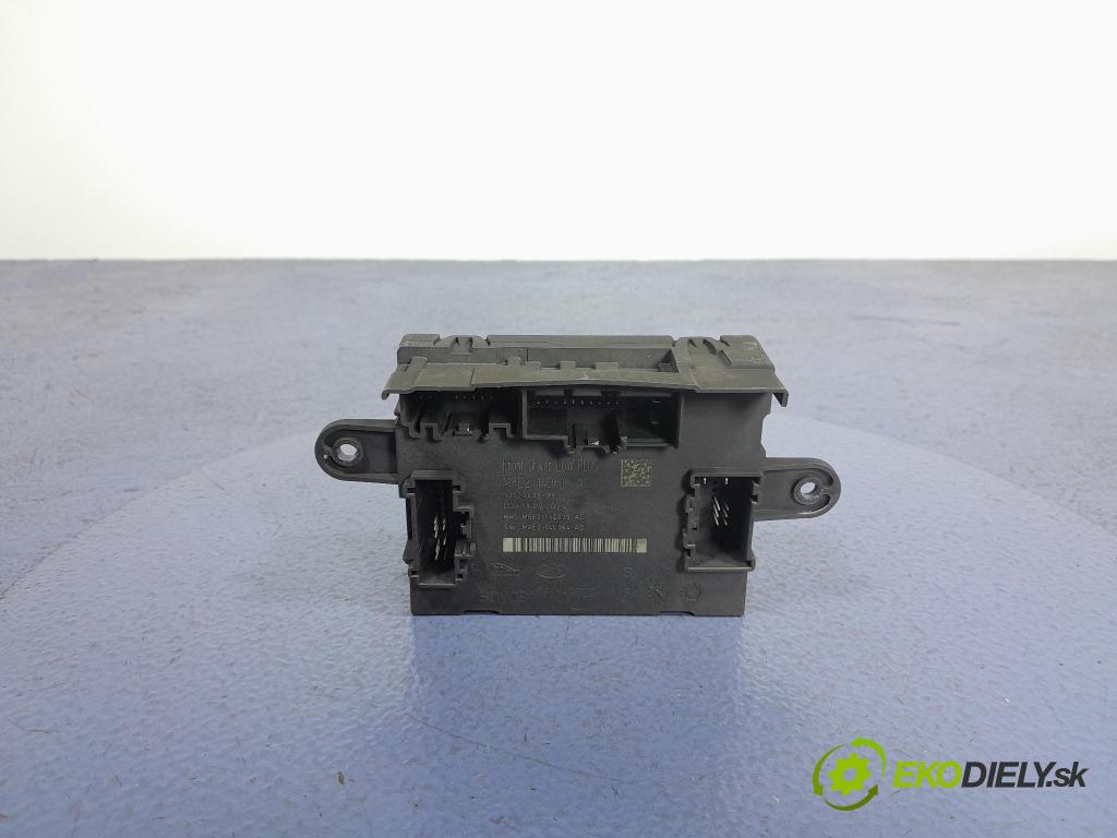 Land rover Range rover 2024 řídící jednotka M8E2-14D618-AC