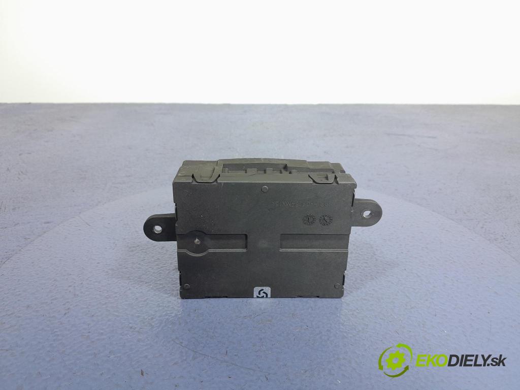 Land rover Range rover 2024 řídící jednotka M8E2-14D618-AC