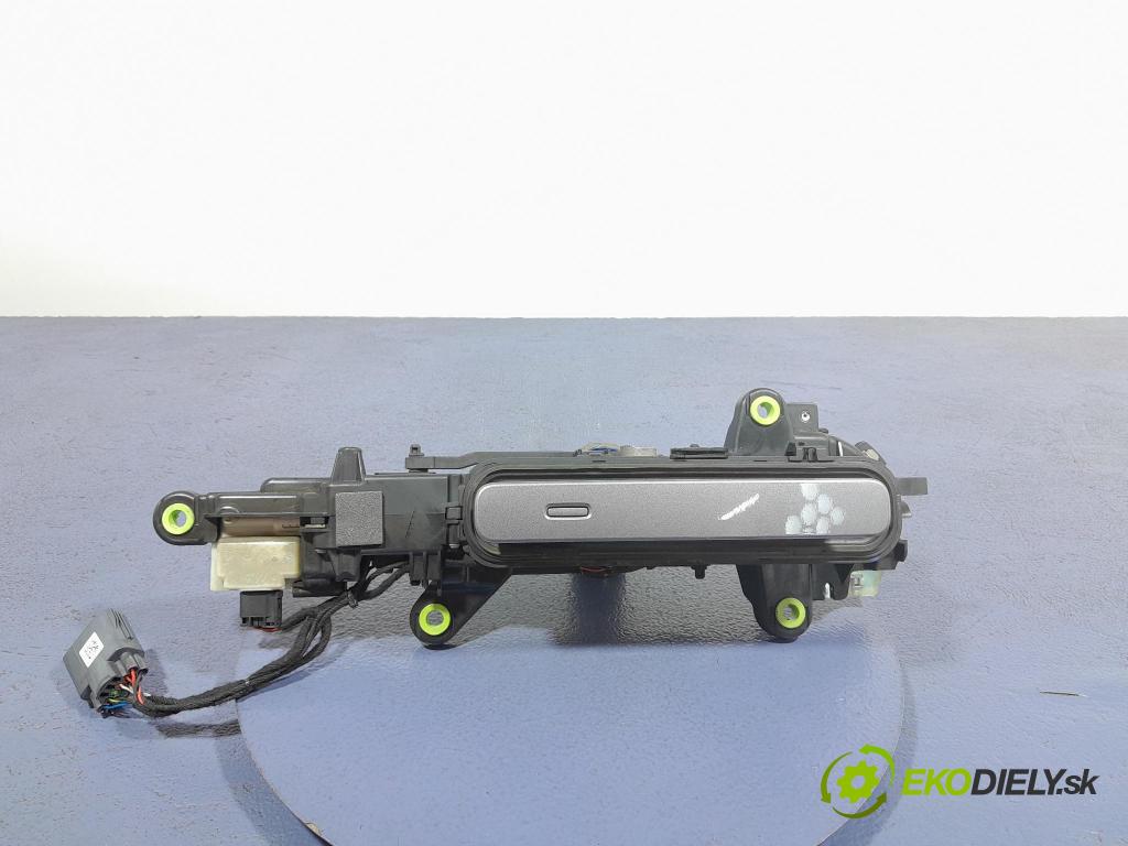 Land rover Range rover 2024 klika před levá K8D2-22401-AG