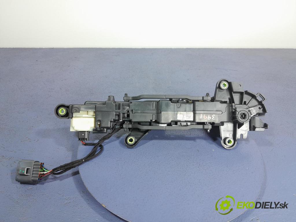 Land rover Range rover 2024 klika před Práva: K8D2-22400-AG