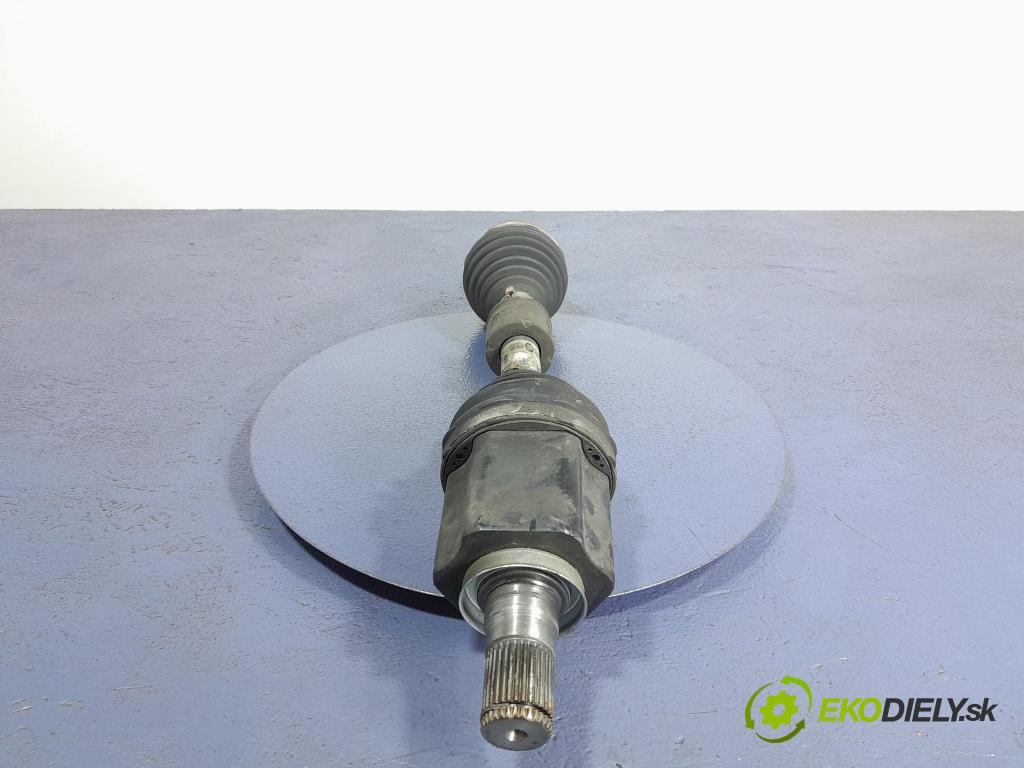 Land rover Range rover 2024 poloos levá před EJ32-3B437-CE