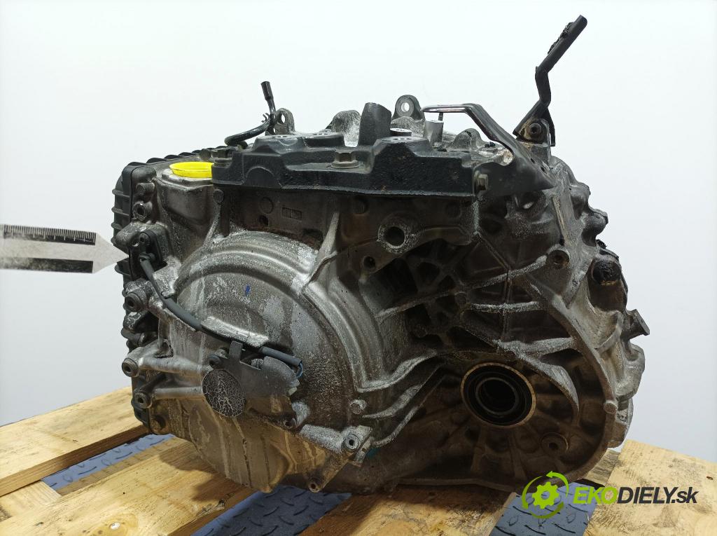 Land rover Range rover 2024 převodovka Ozubené kola: Automatický P8D2-7000-BA