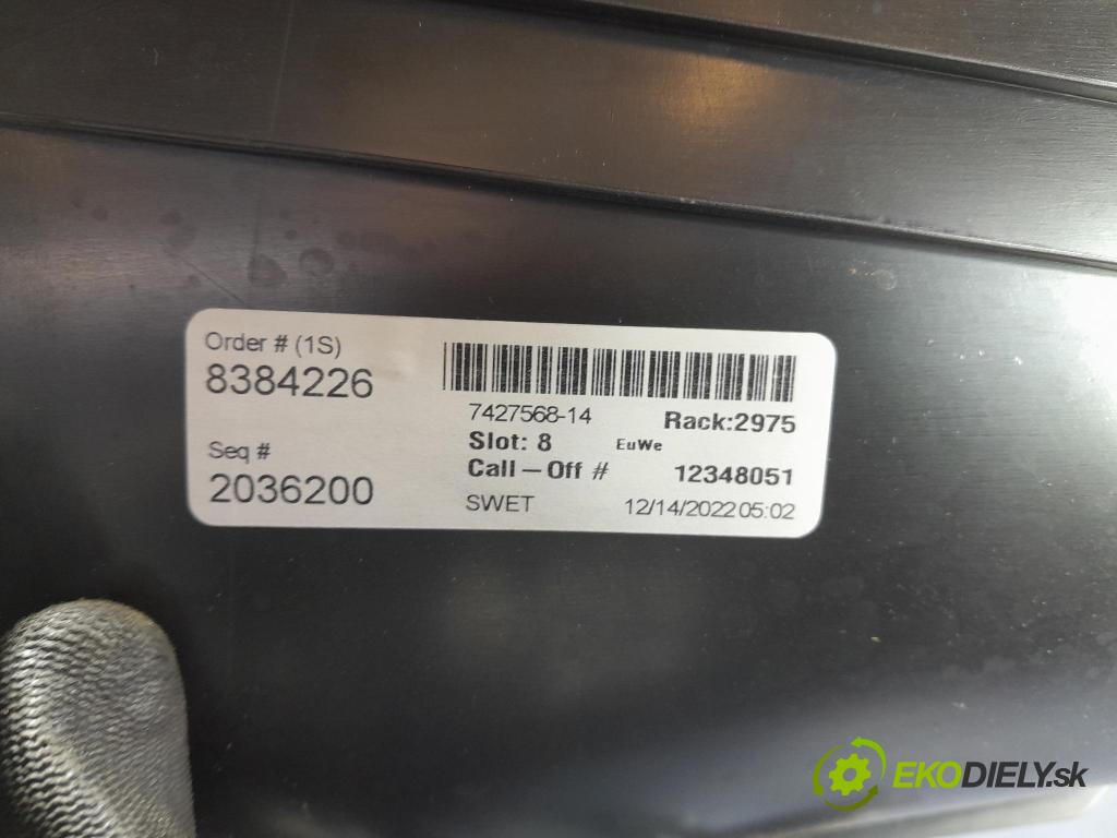 Bmw X4 2022 lišta kufr 7427568