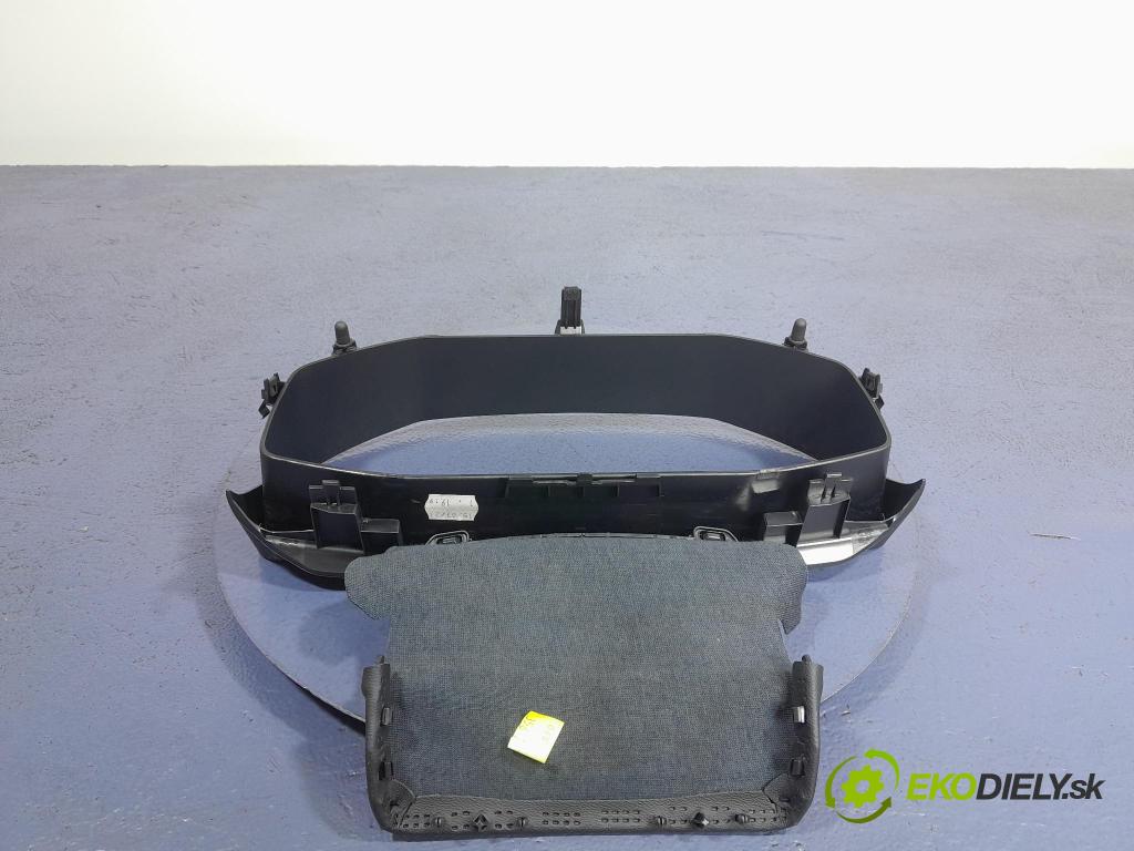 Seat Leon 2021 kryt Plast: Interiéry: 5FA920790A