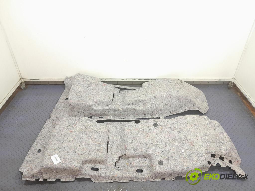 Seat Leon 2021 koberec do auta 5FB863367C