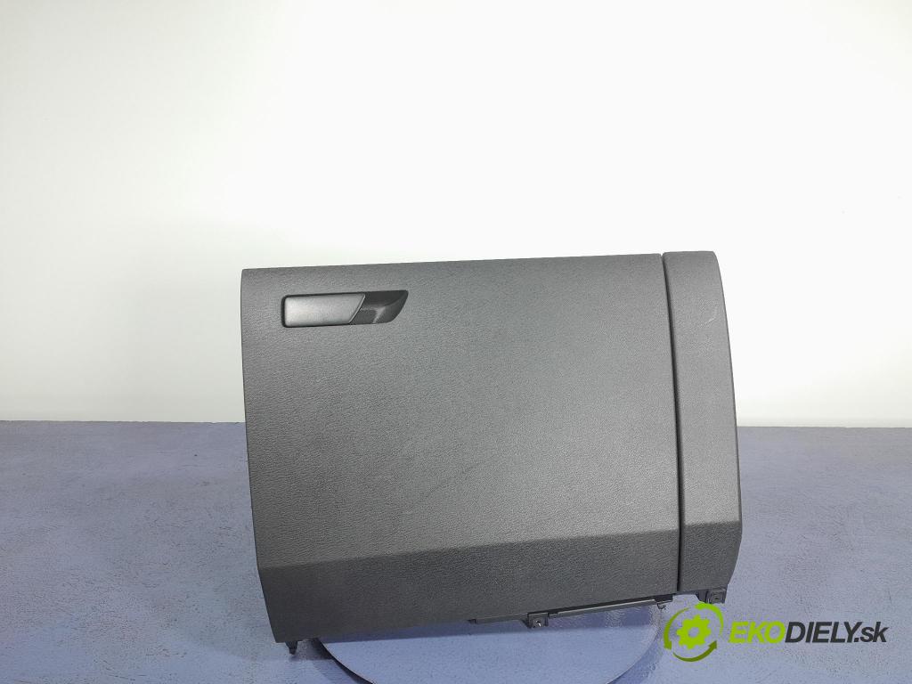 Seat Leon 2021 kastlík 5FB857563A