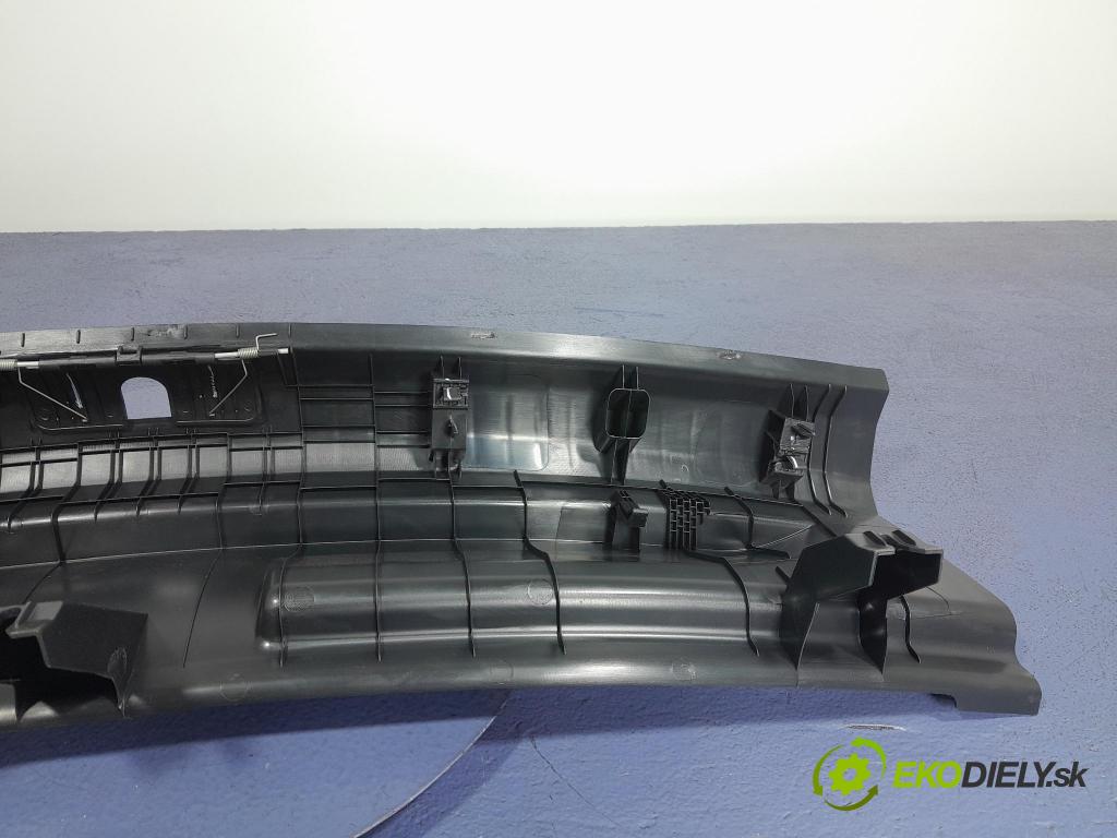 Seat Leon 2021 kryt Plast: Interiéry: 5FE863459E
