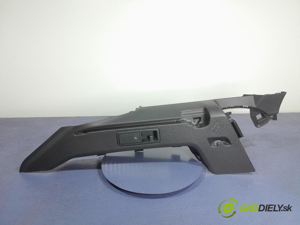 Seat Leon 2021 kryt Plast: Interiéry: 5FE867761A