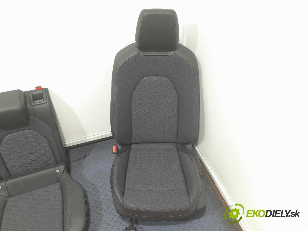 Seat Leon 2021 sedačke: Soubor.