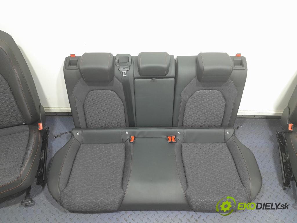 Seat Leon 2021 sedačke: Soubor.