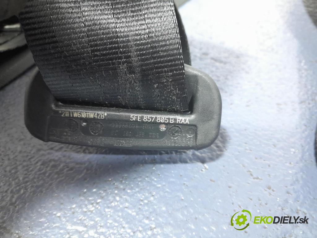 Seat Leon 2021 kokpit,přistrojova deska 5FB857003M