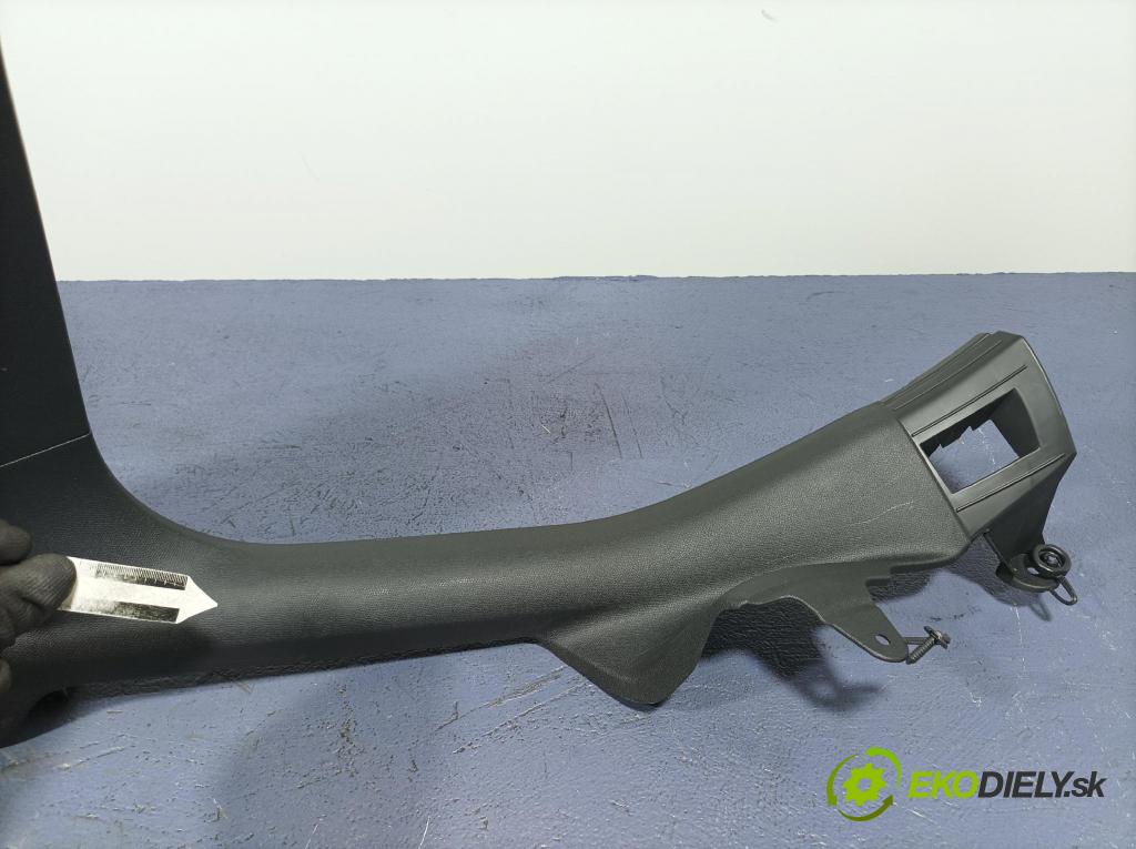 Seat Leon 2021 kryt Plast: Interiéry: 5FA853372B