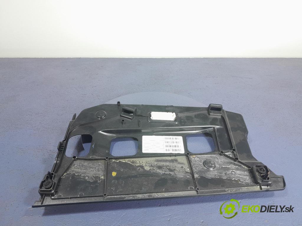 Bmw X4 2022 kryt Plast: Interiéry: 7944606