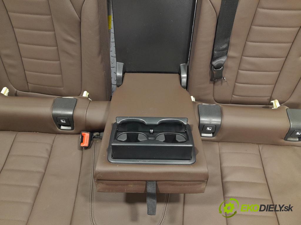 Bmw X4 2022 Sedadlo zadní 
