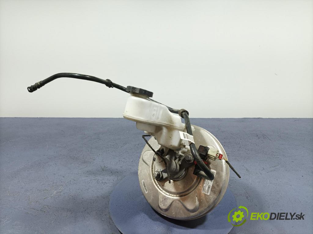Opel Insignia 2018 servo Brzdy: 84034182