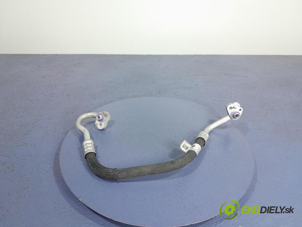 Bmw X4 2022 trubka Klimatizace: 9476310