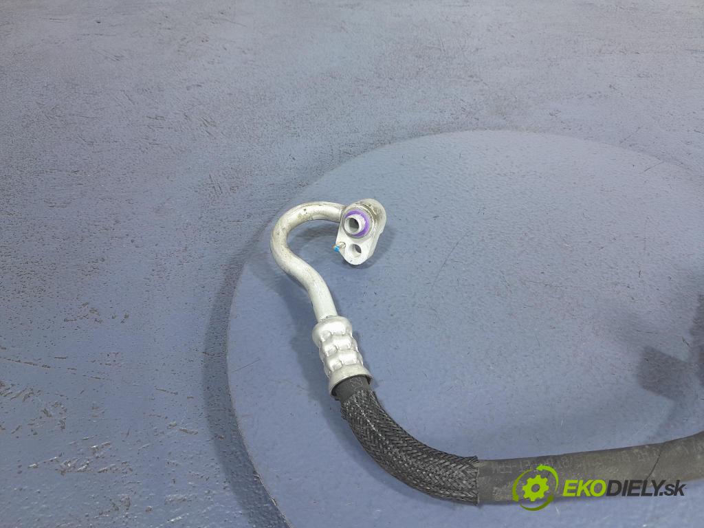 Bmw X4 2022 trubka Klimatizace: 9476310