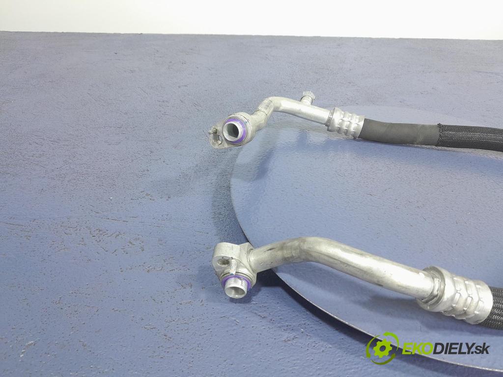 Bmw X4 2022 trubka Klimatizace: 9476315